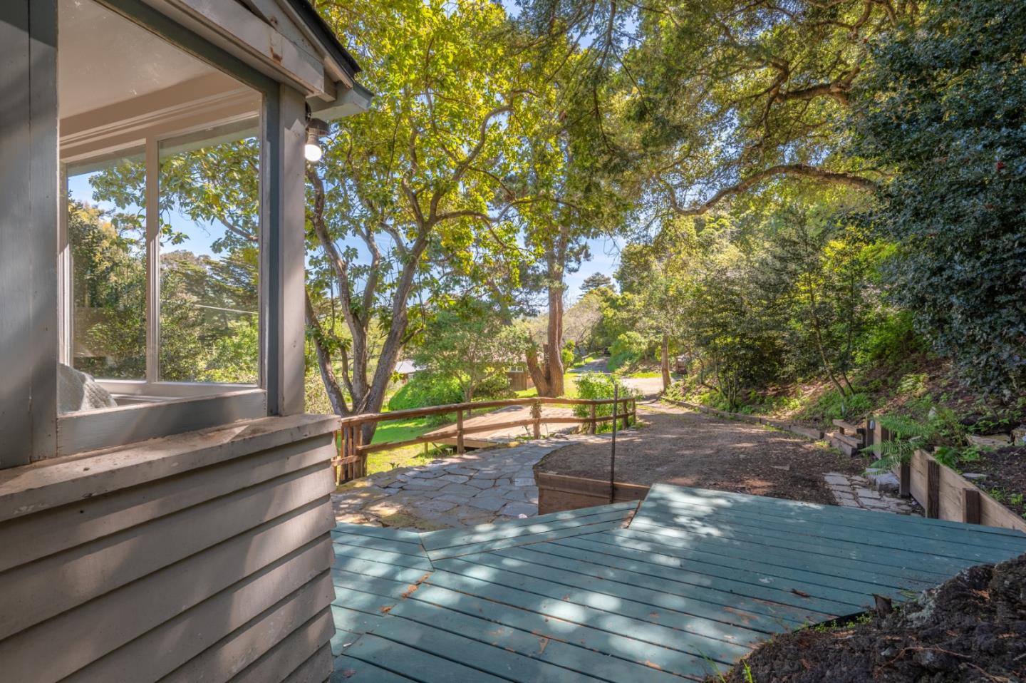 Detail Gallery Image 23 of 34 For 27407 Schulte Rd, Carmel Valley,  CA 93923 - 3 Beds | 2 Baths