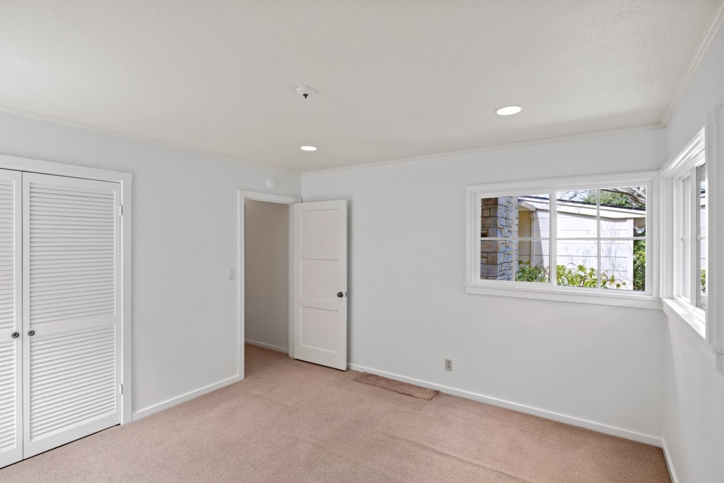 Detail Gallery Image 26 of 41 For 1132 Seaview Ave, Pacific Grove,  CA 93950 - 3 Beds | 2 Baths