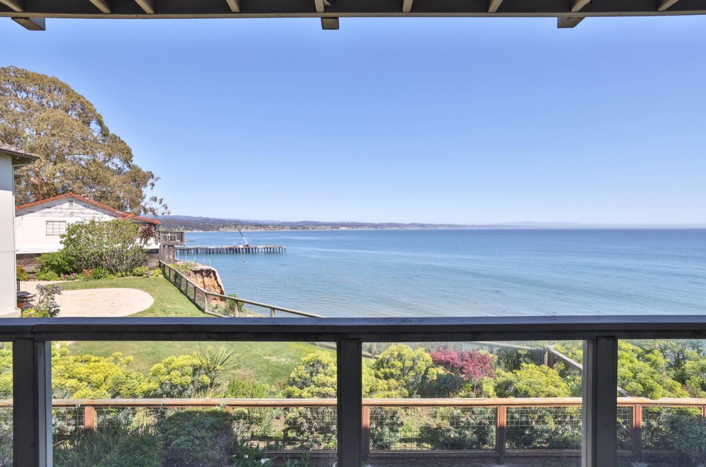 Detail Gallery Image 19 of 61 For 4820 Opal Cliff Dr #202,  Capitola,  CA 95010 - 2 Beds | 1 Baths