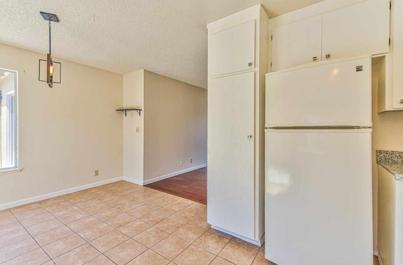 Detail Gallery Image 11 of 23 For 1748 Cherokee Dr, Salinas,  CA 93906 - 2 Beds | 1 Baths