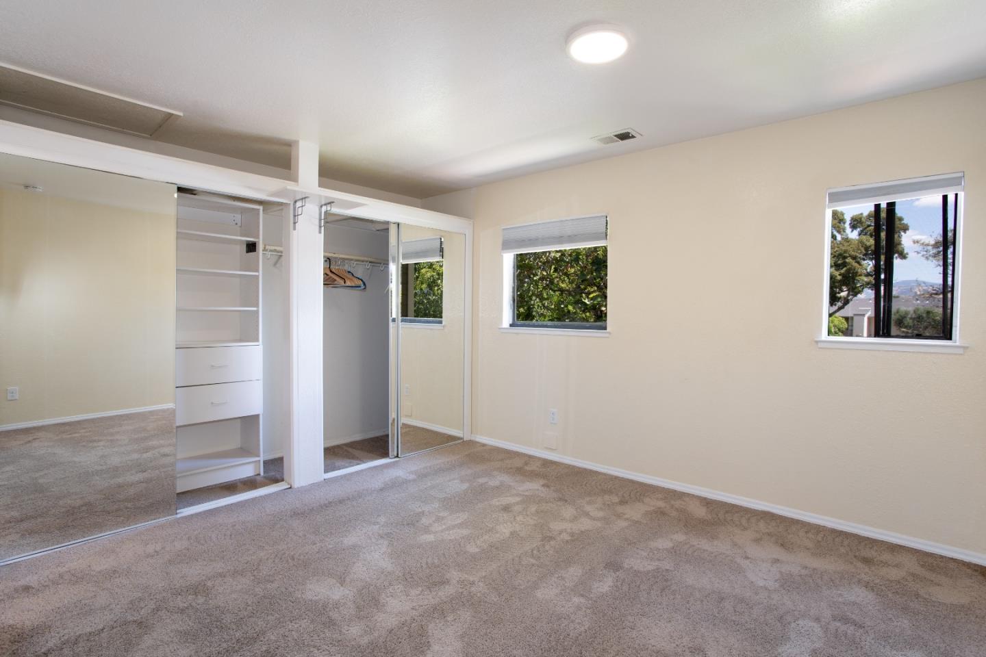 Detail Gallery Image 8 of 18 For 164 Rancho Manor Ct, San Jose,  CA 95111 - 2 Beds | 2/1 Baths