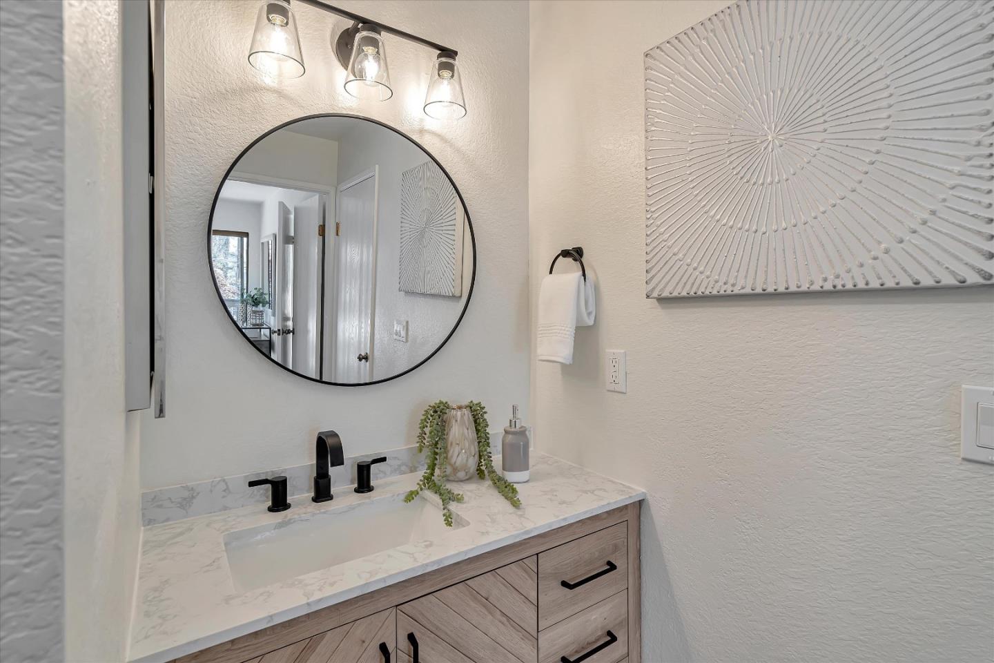 Detail Gallery Image 19 of 22 For 522 N 4th St, San Jose,  CA 95112 - 2 Beds | 2 Baths