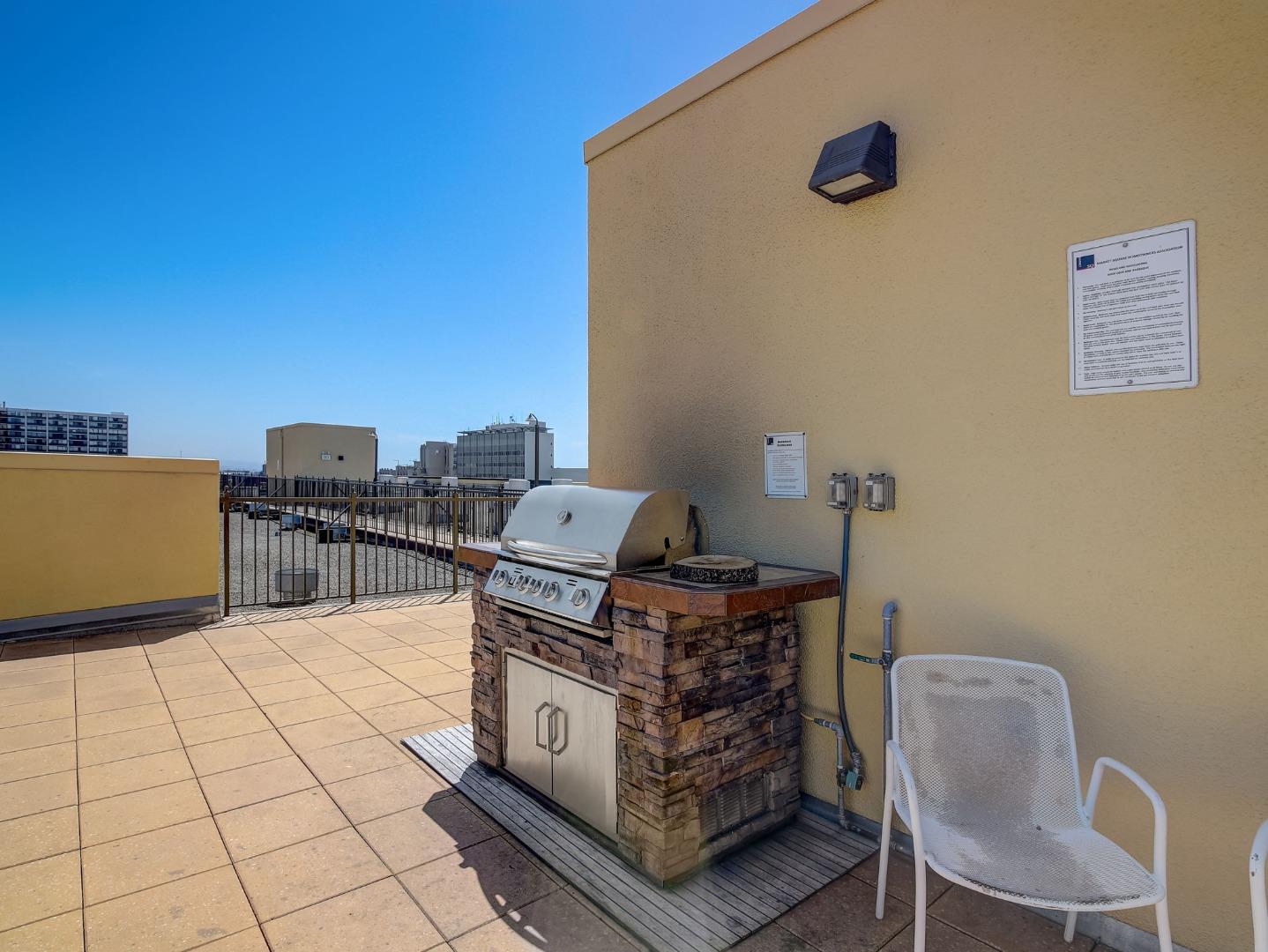 Detail Gallery Image 39 of 46 For 585 9th St #423,  Oakland,  CA 94607 - 1 Beds | 1 Baths