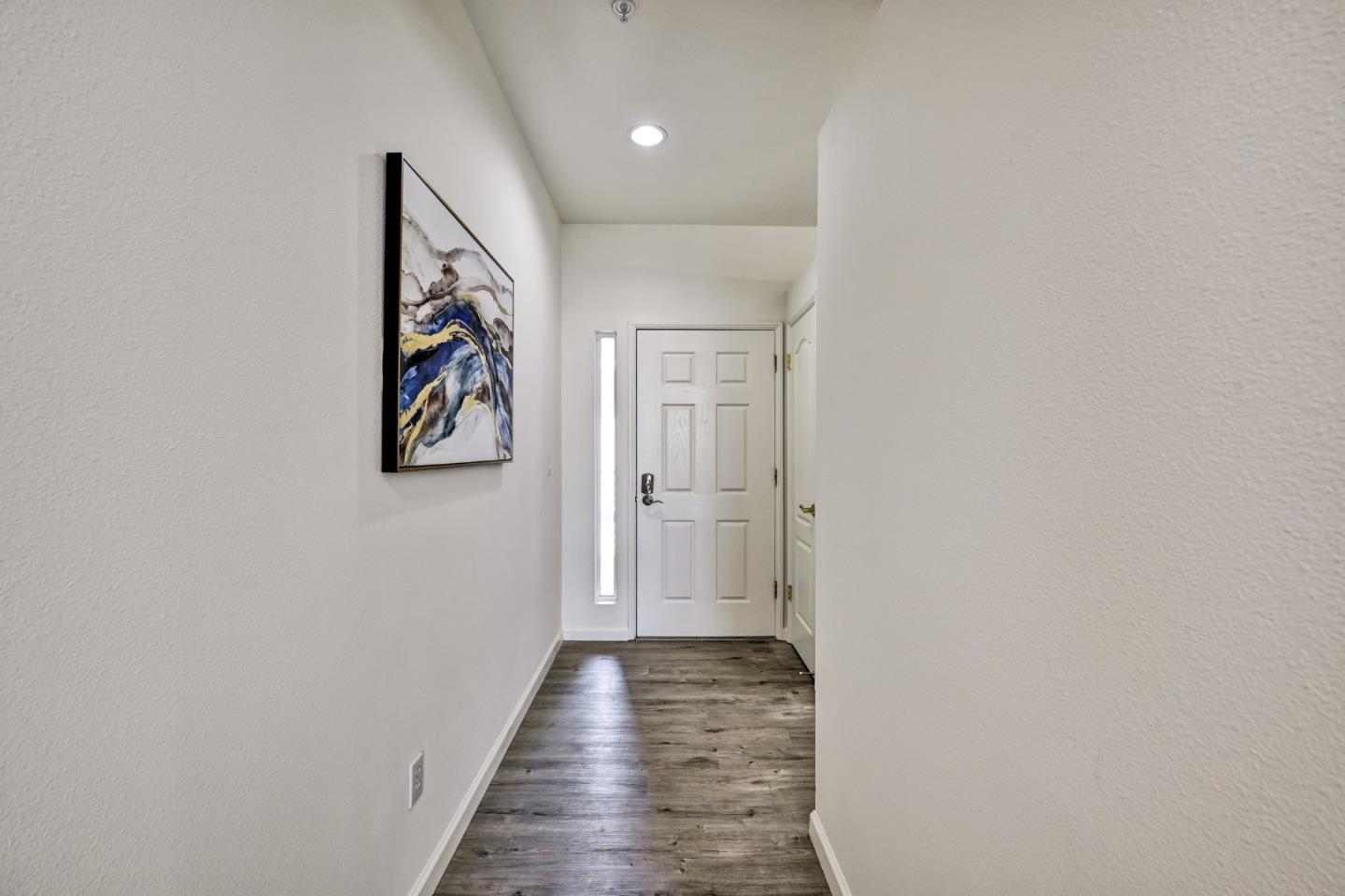 Detail Gallery Image 5 of 24 For 860 Meridian Bay Ln #343,  Foster City,  CA 94404 - 3 Beds | 2 Baths