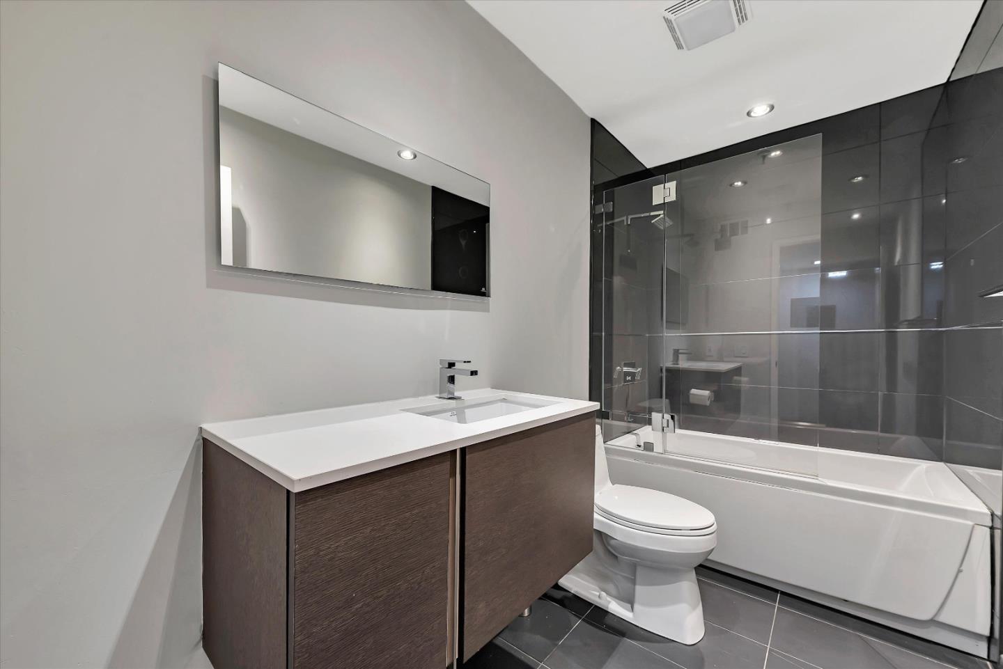Detail Gallery Image 26 of 35 For 49 Showers Dr #J119,  Mountain View,  CA 94040 - 2 Beds | 2 Baths