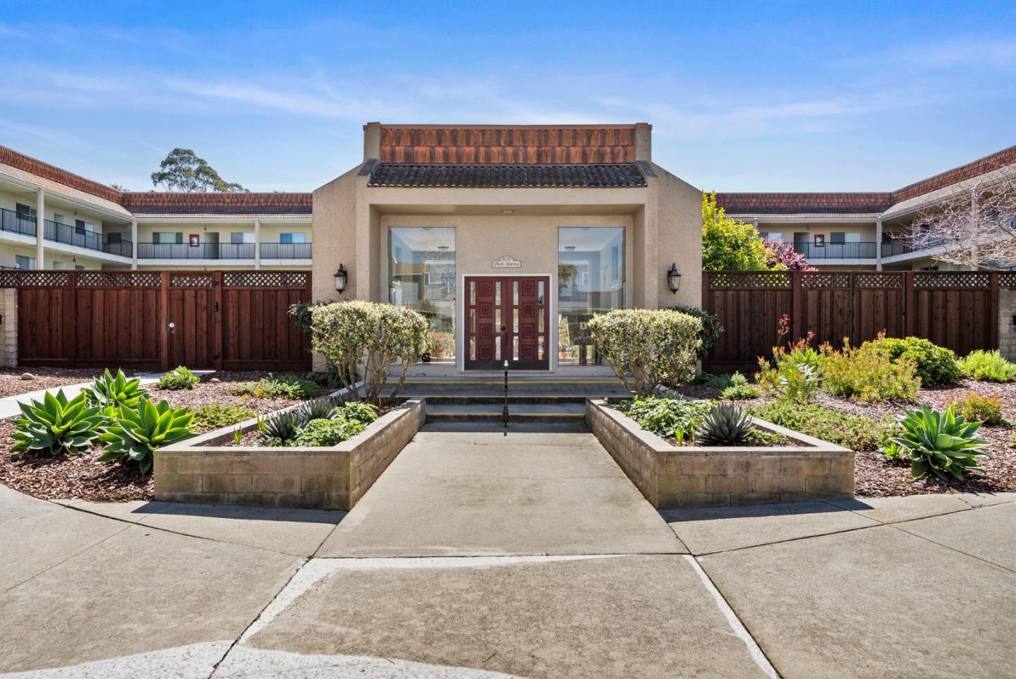 Detail Gallery Image 1 of 1 For 870 Park Ave #211,  Capitola,  CA 95010 - 2 Beds | 2 Baths