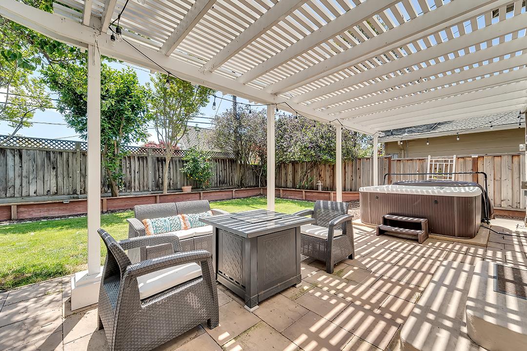 Detail Gallery Image 40 of 51 For 1794 Potrero Dr, San Jose,  CA 95124 - 4 Beds | 2/1 Baths