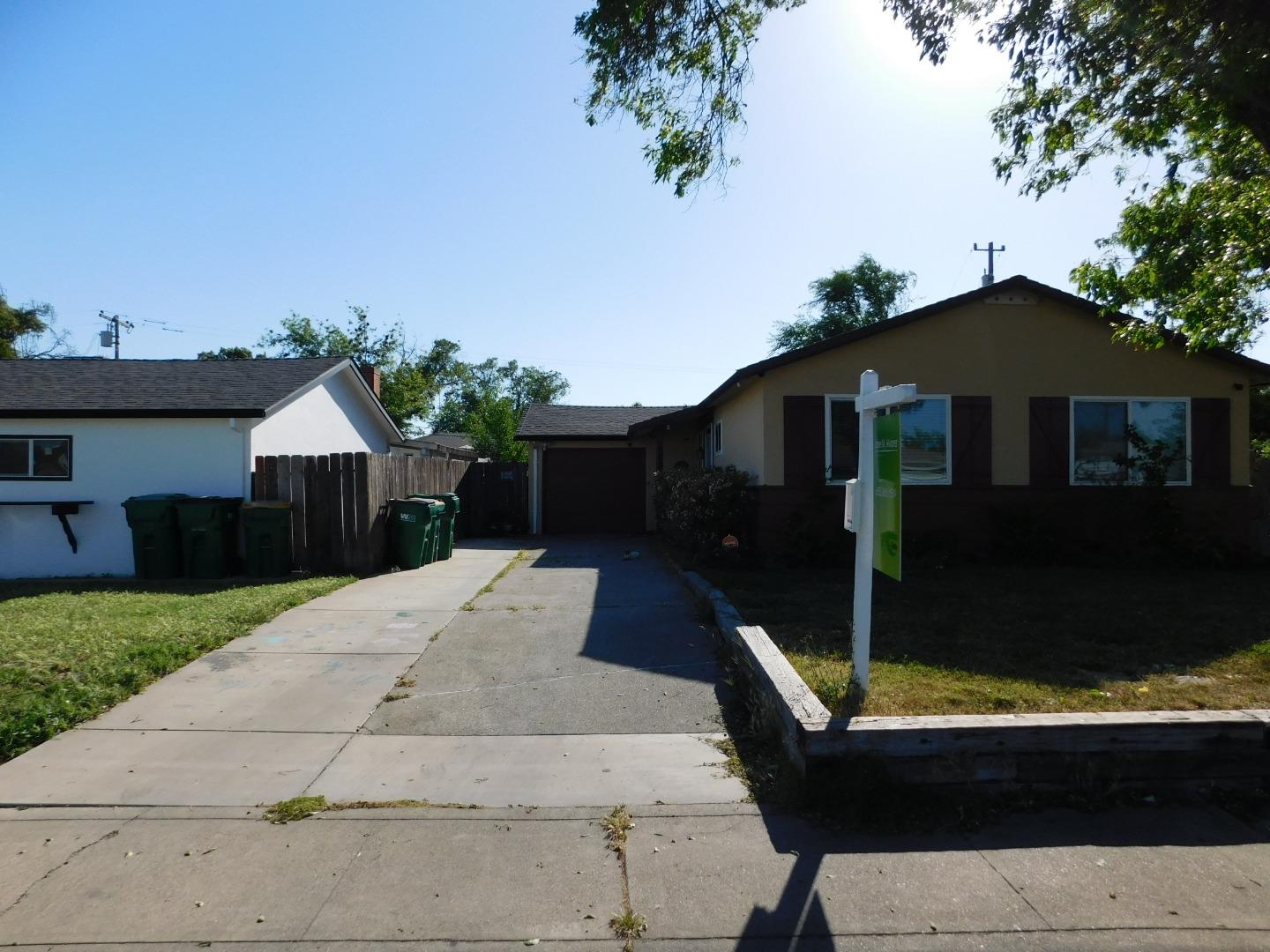 5833 Linda Sue Dr, Stockton, CA 95207 photo 2