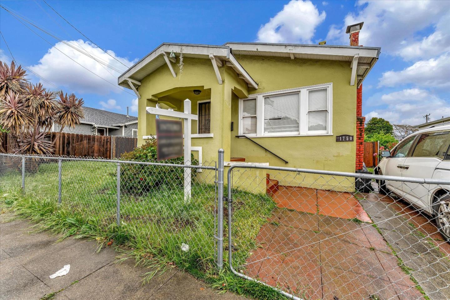 1750 101st Avenue, Oakland, CA 