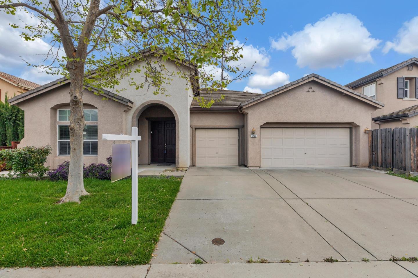 6724 Castro Verde Way, Elk Grove, CA 95757