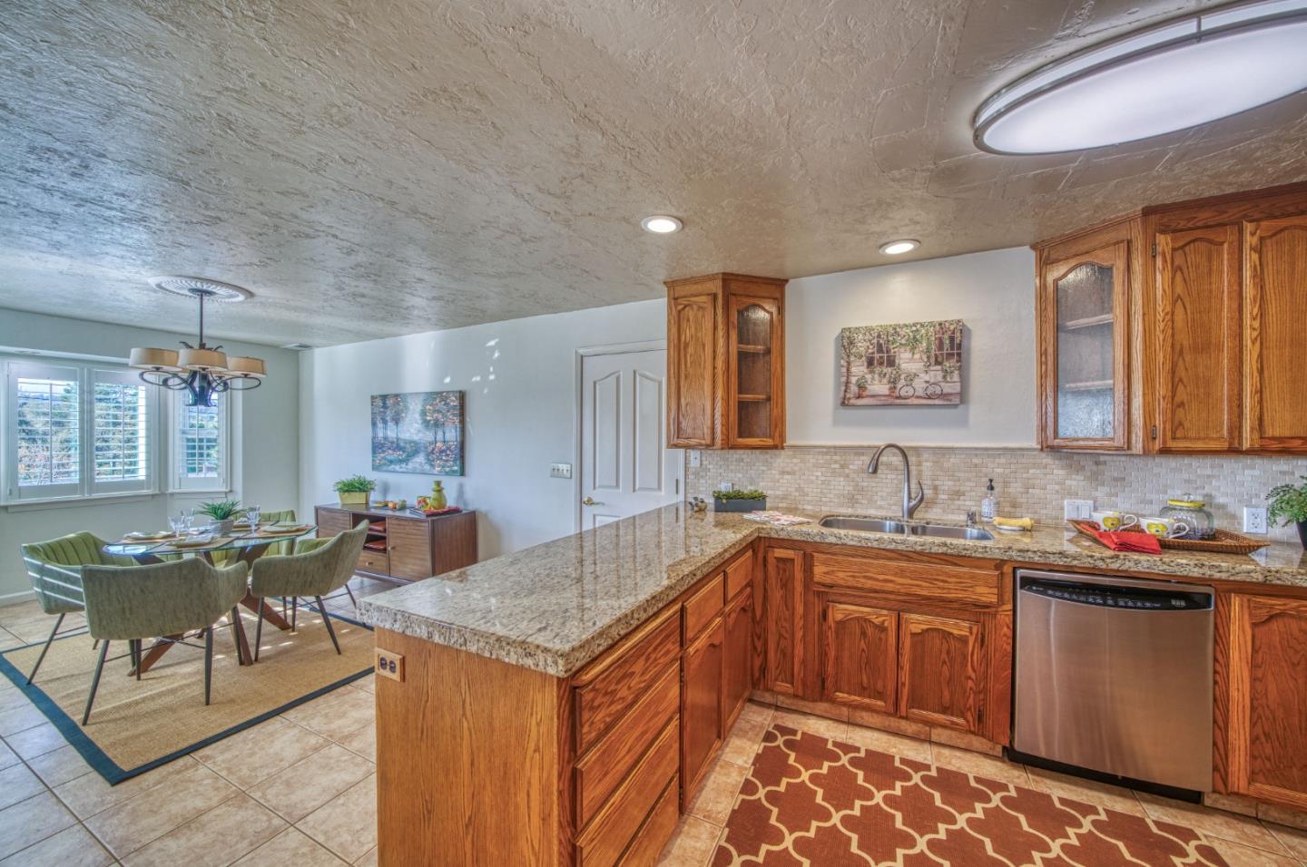 Detail Gallery Image 9 of 49 For 222 Sunset Ter, Scotts Valley,  CA 95066 - 3 Beds | 2 Baths