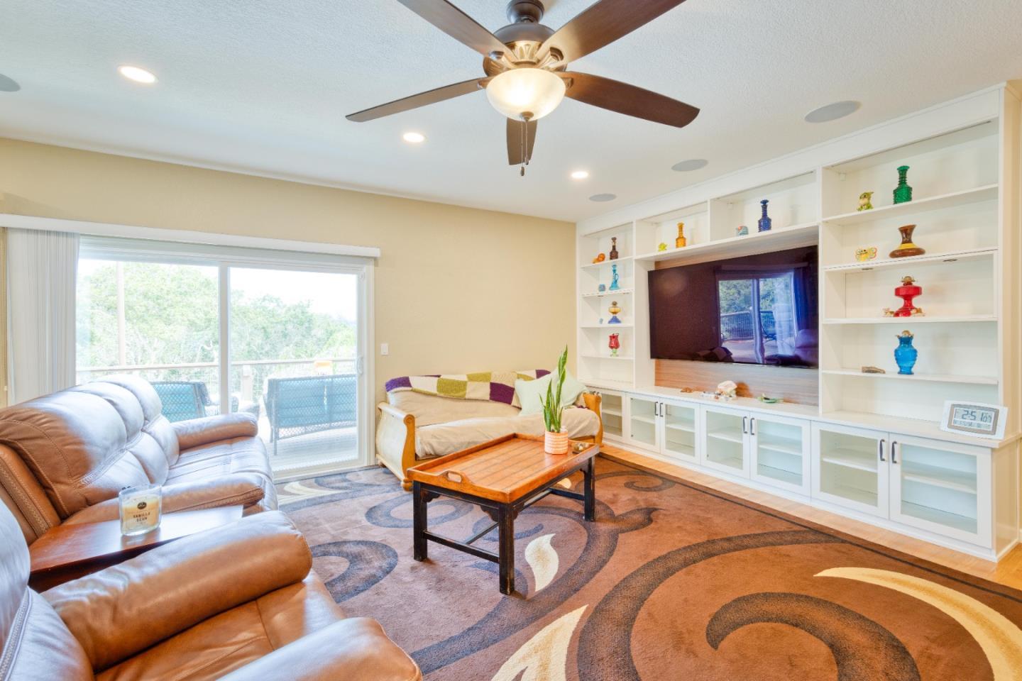Detail Gallery Image 20 of 41 For 19608 Brentwood Ct, Salinas,  CA 93907 - 3 Beds | 2/1 Baths