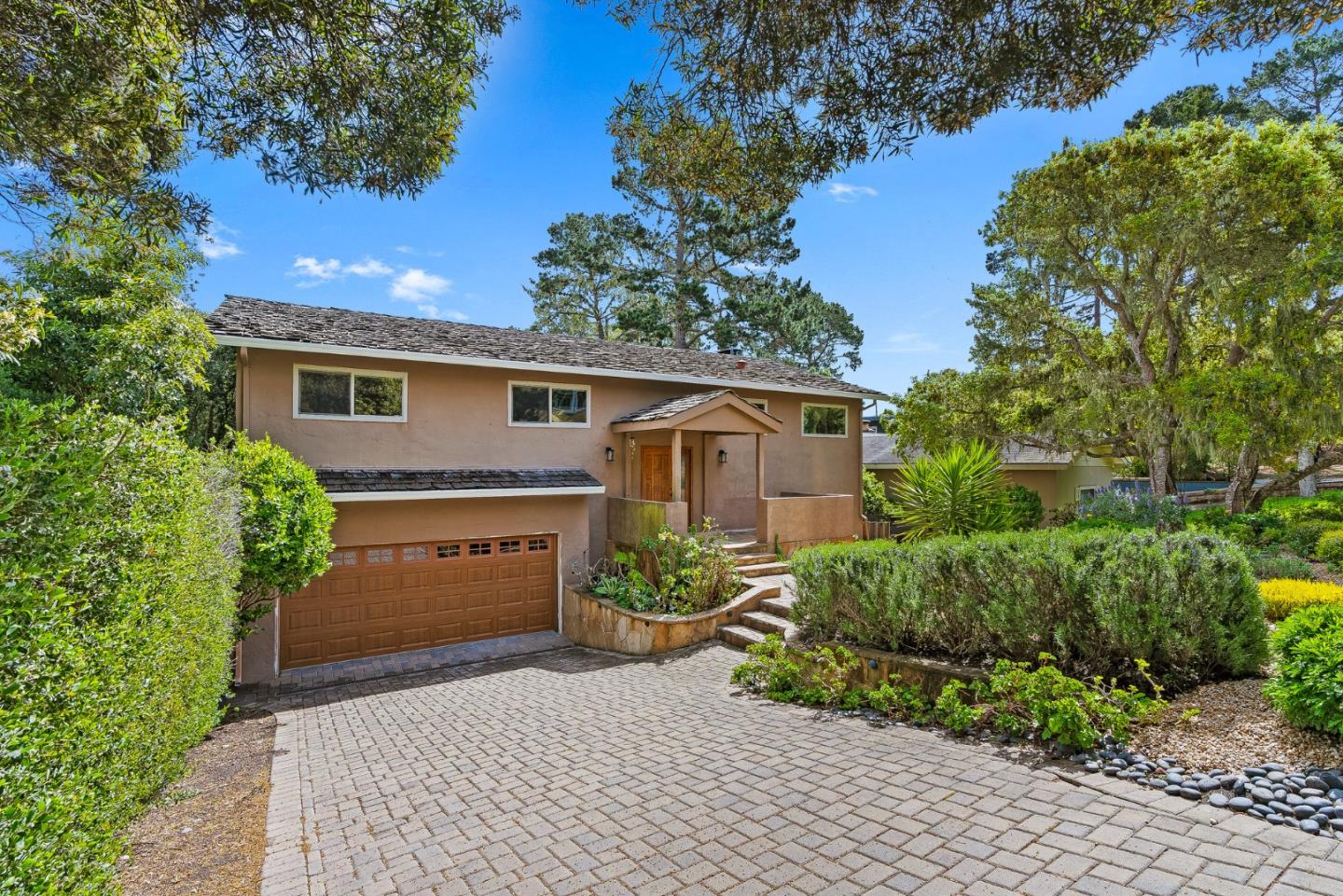 Photo of 708 Toyon Dr in Monterey, CA
