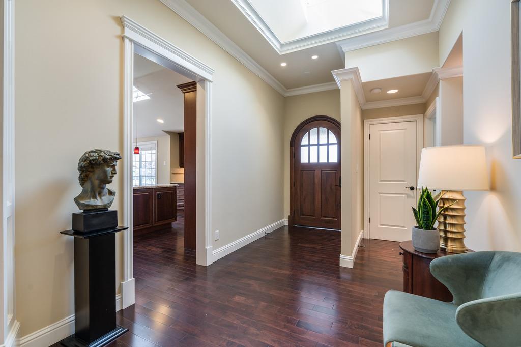 Detail Gallery Image 7 of 37 For 1831 Fordham Way, Mountain View,  CA 94040 - 3 Beds | 2 Baths