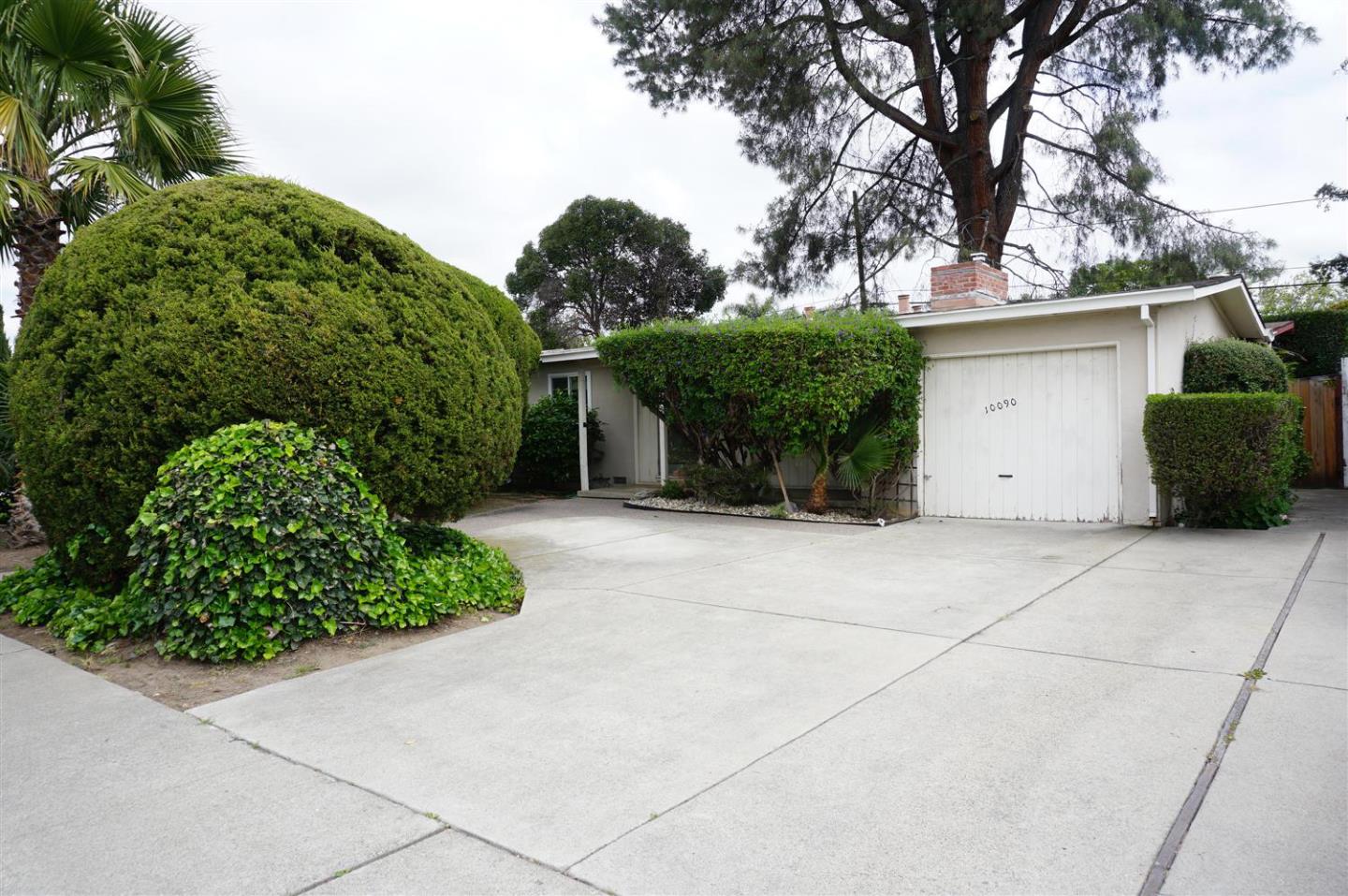 Detail Gallery Image 1 of 1 For 10090 Lyndale Ave, San Jose,  CA 95127 - 2 Beds | 1 Baths