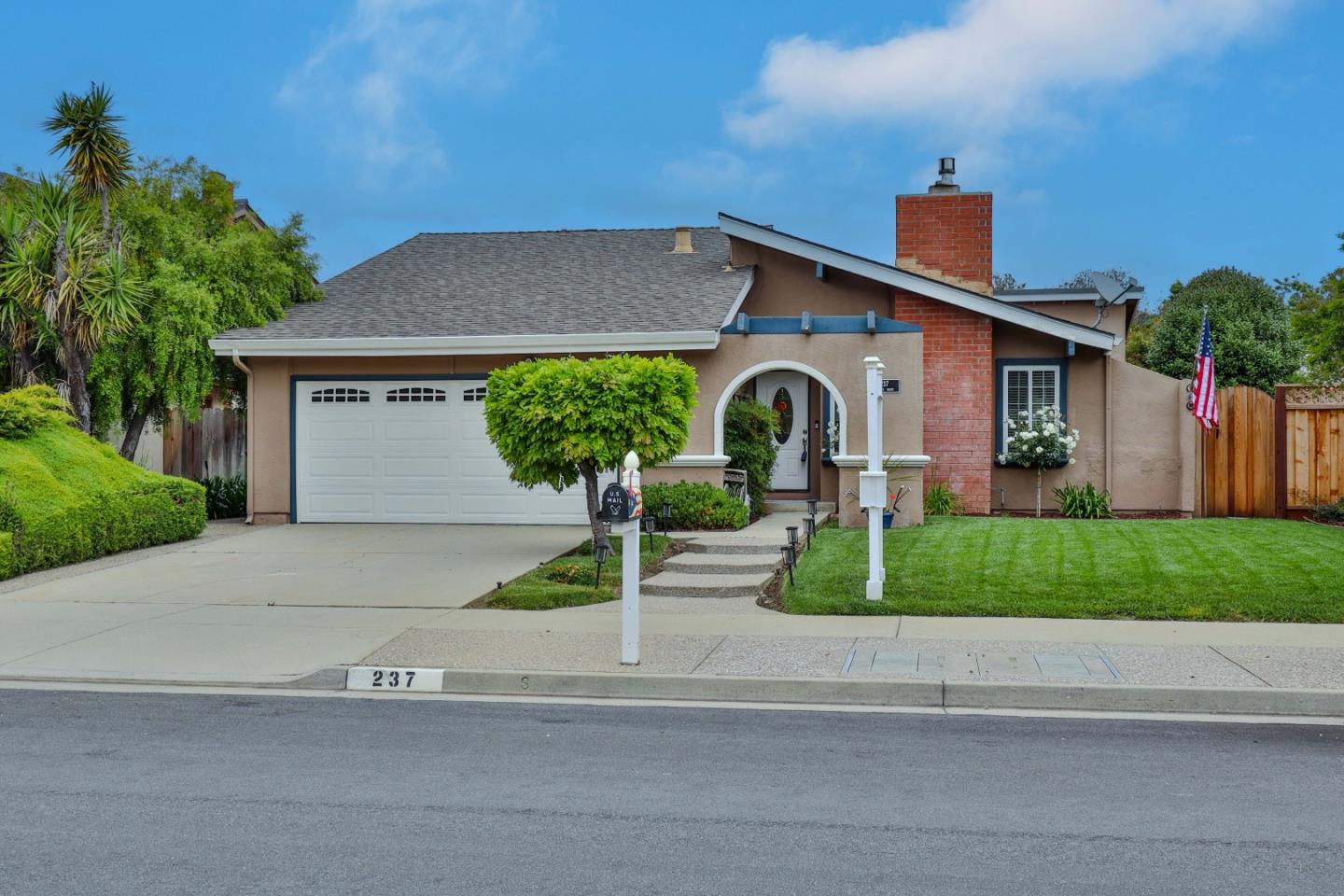 Photo of 237 Prague Dr in San Jose, CA