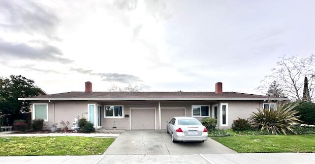 Photo of 10191 Miller Ave in Cupertino, CA