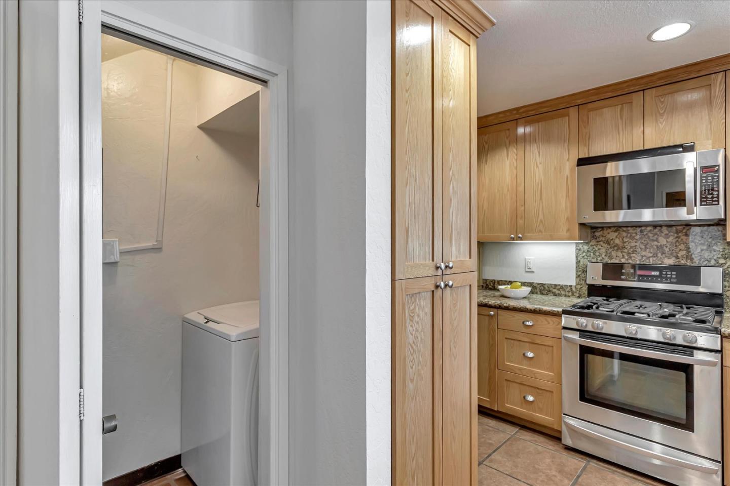 Detail Gallery Image 16 of 49 For 8118 Cabernet Ct, San Jose,  CA 95135 - 2 Beds | 2 Baths