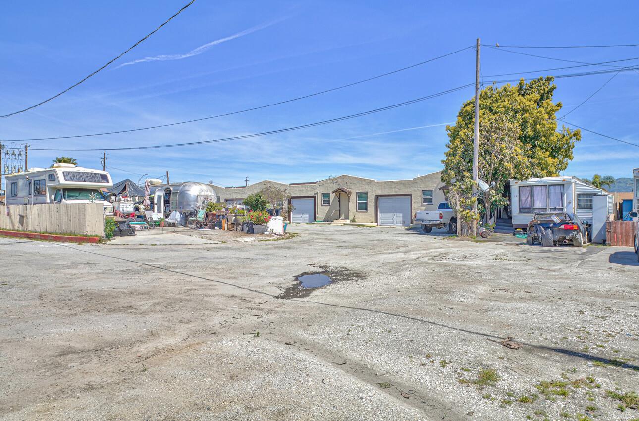 470 Williams Rd, Salinas, CA 93905 Beds Baths () ML81961668