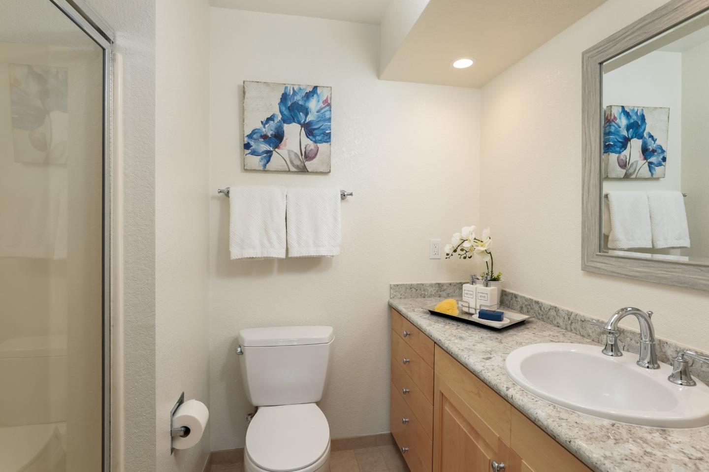 Detail Gallery Image 19 of 25 For 201 Ada Ave #25,  Mountain View,  CA 94043 - 2 Beds | 2/1 Baths