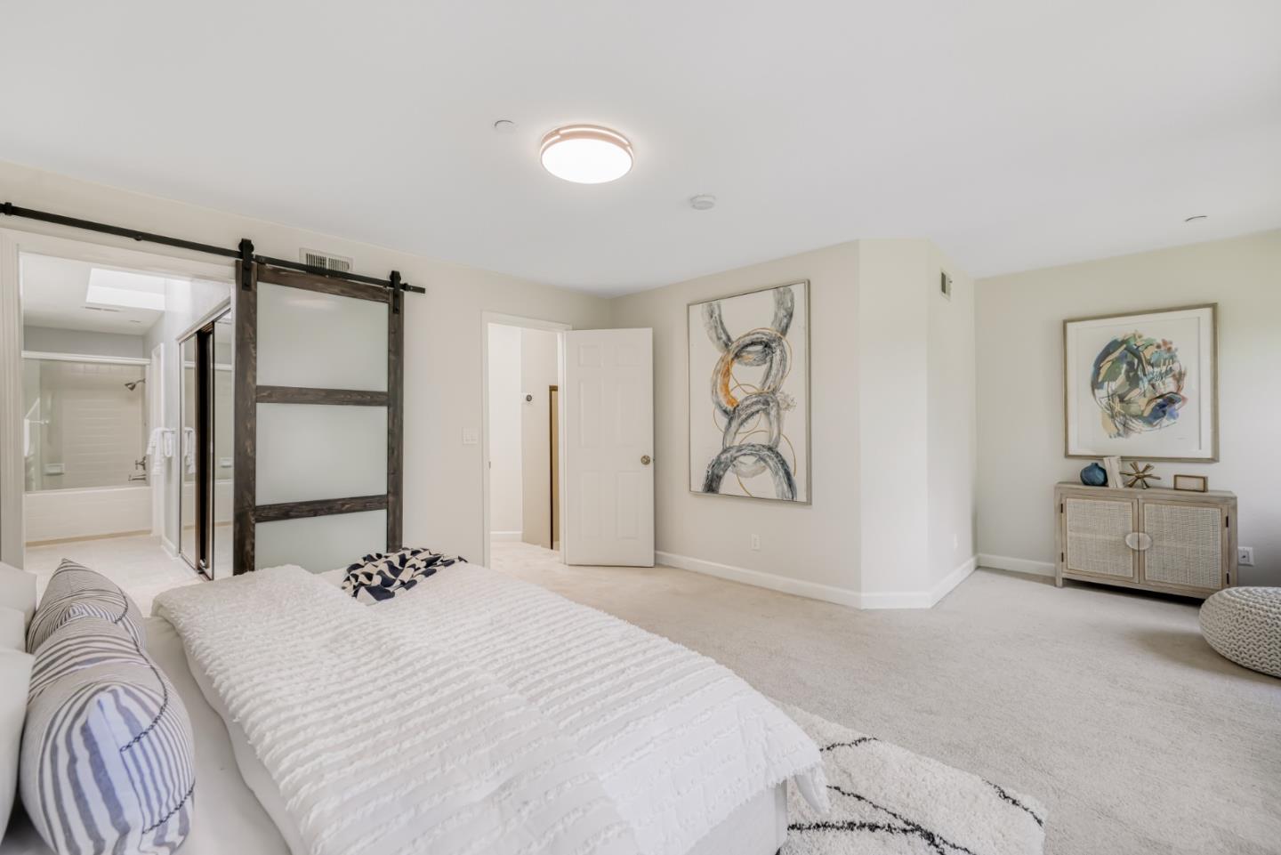 Detail Gallery Image 29 of 41 For 991 La Mesa Ter #F,  Sunnyvale,  CA 94086 - 2 Beds | 2/1 Baths