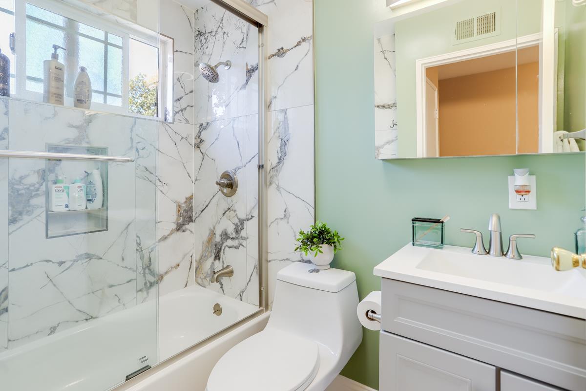 Detail Gallery Image 23 of 31 For 2839 Barkley Ave, Santa Clara,  CA 95051 - 4 Beds | 2/1 Baths