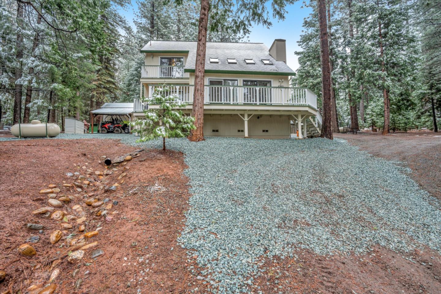 Photo of 5360 Pine Ridge Dr in Grizzly Flats, CA