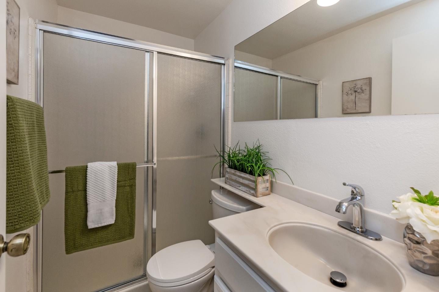 Detail Gallery Image 12 of 24 For 280 Easy St #105,  Mountain View,  CA 94043 - 2 Beds | 2 Baths