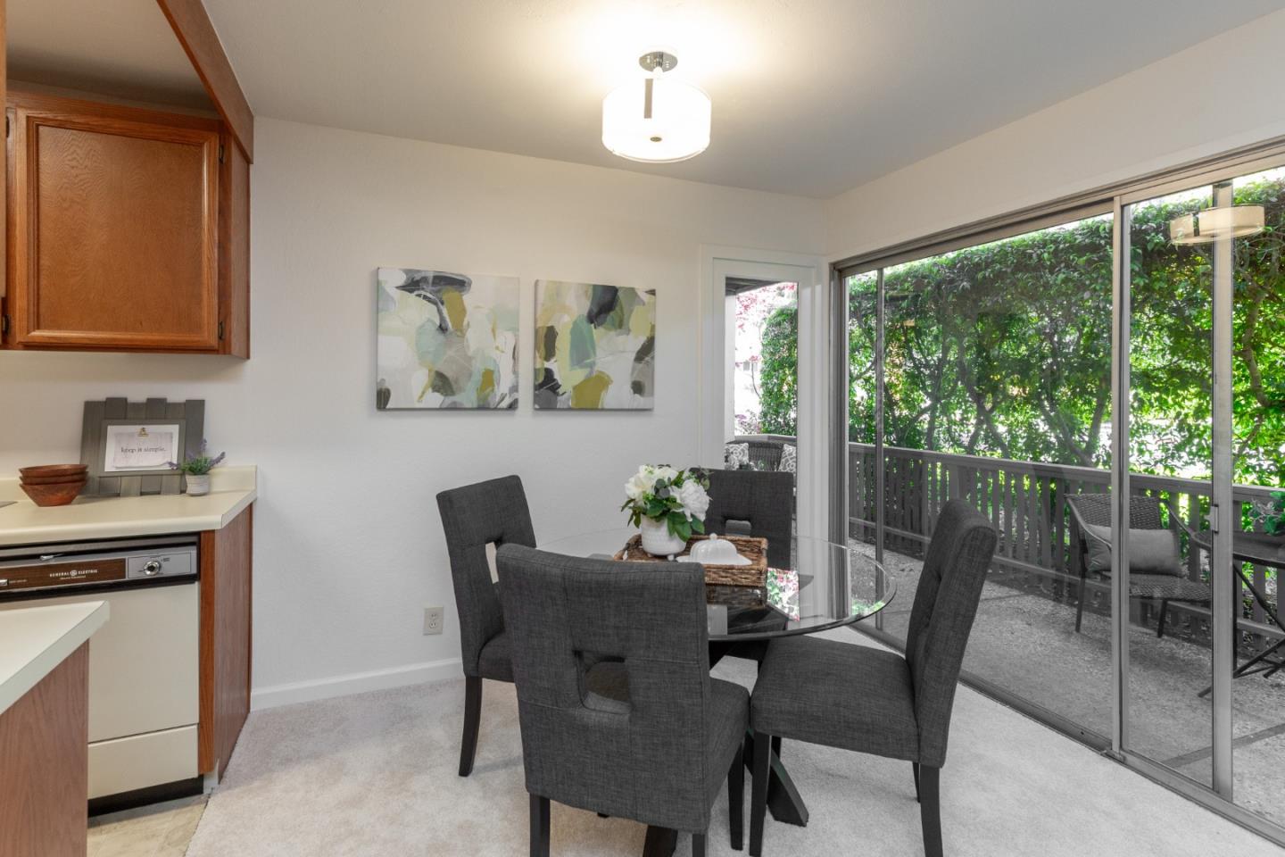 Detail Gallery Image 7 of 24 For 280 Easy St #105,  Mountain View,  CA 94043 - 2 Beds | 2 Baths