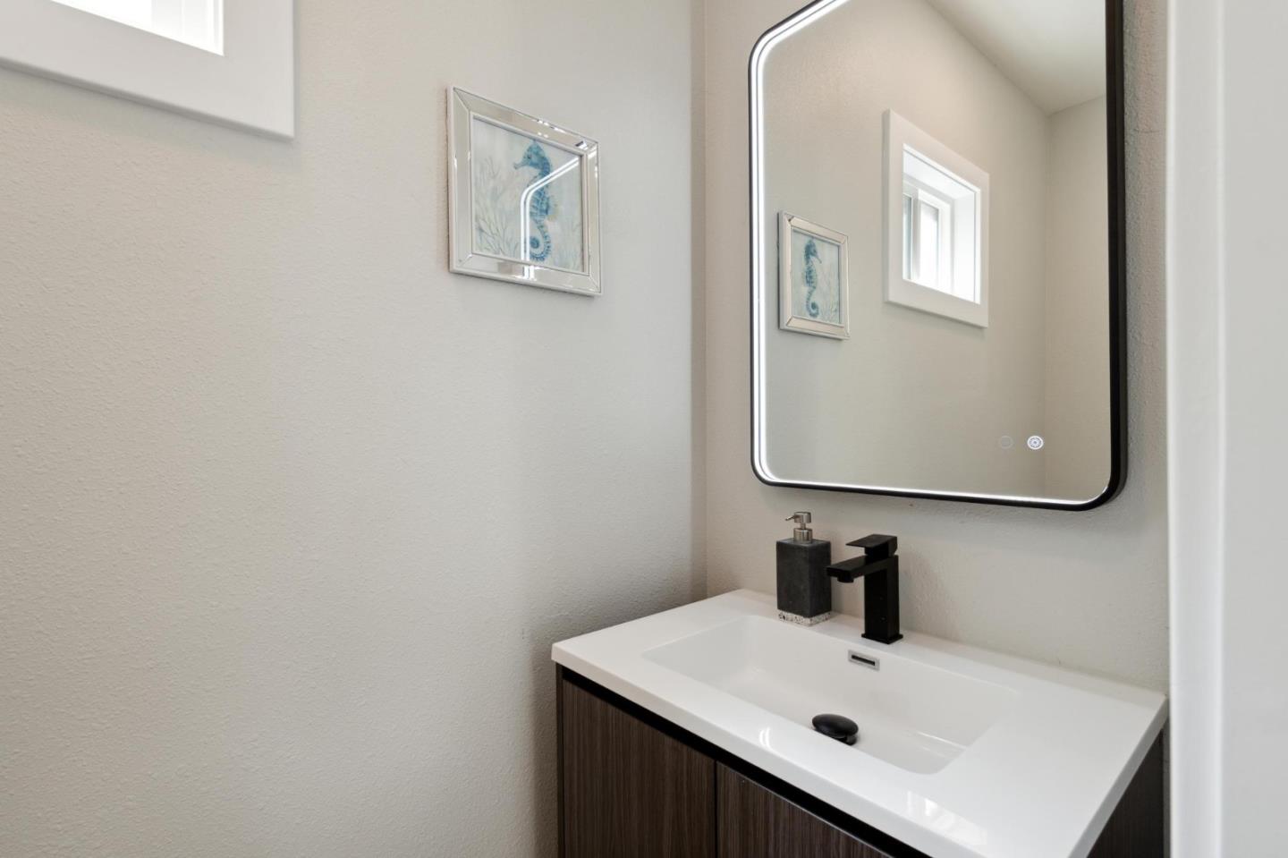 Detail Gallery Image 37 of 65 For 252 Euclid Ave, Oakland,  CA 94610 - 4 Beds | 4/1 Baths