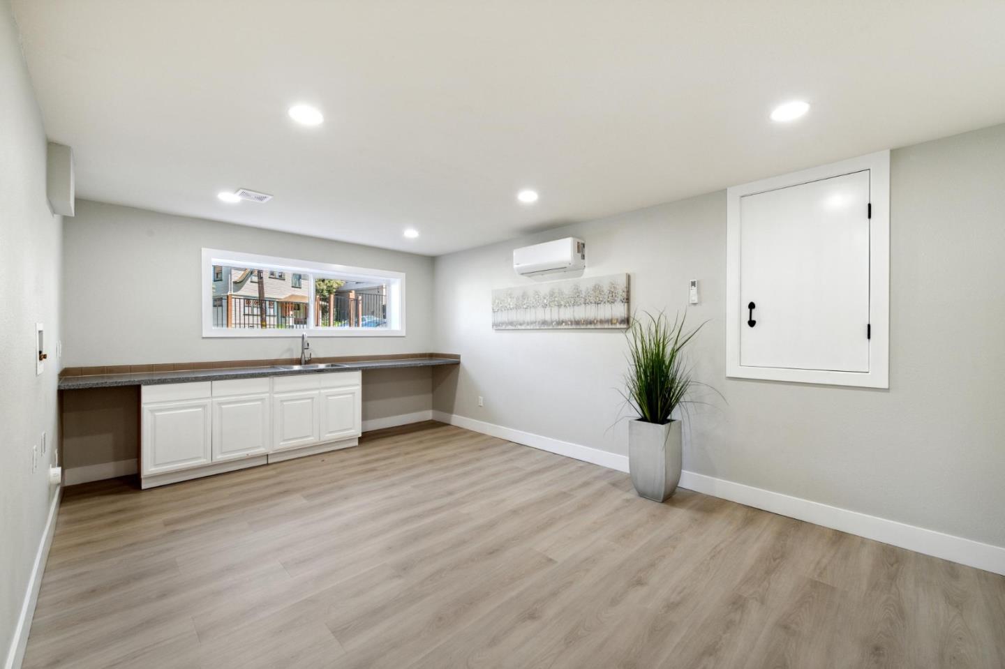 Detail Gallery Image 58 of 65 For 252 Euclid Ave, Oakland,  CA 94610 - 4 Beds | 4/1 Baths