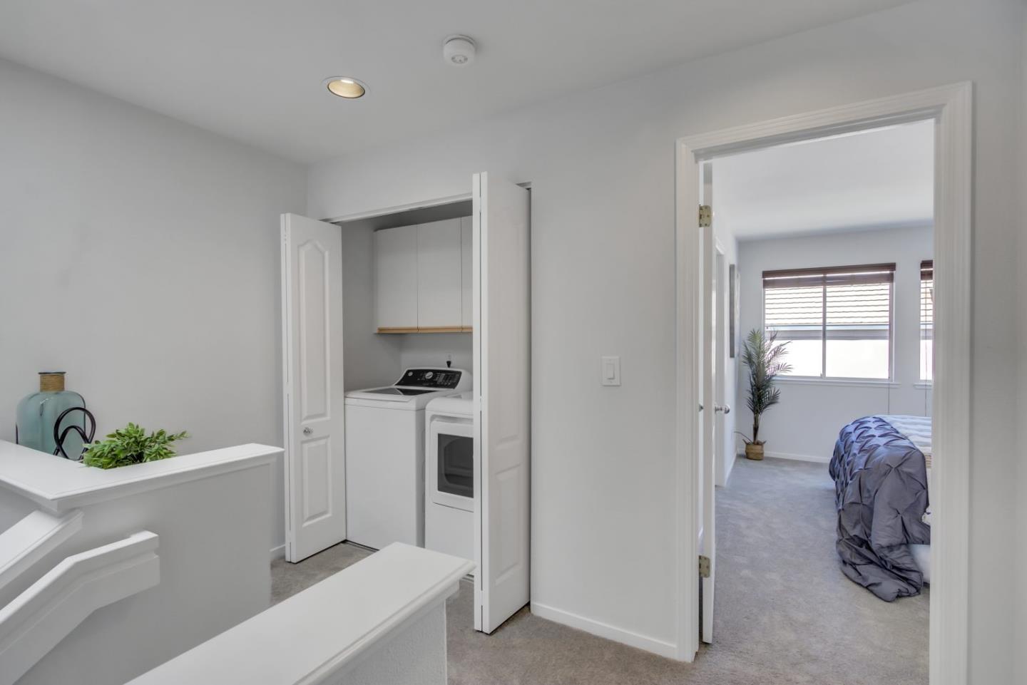 Detail Gallery Image 26 of 55 For 984 Alpine Ter #4,  Sunnyvale,  CA 94086 - 2 Beds | 2/1 Baths