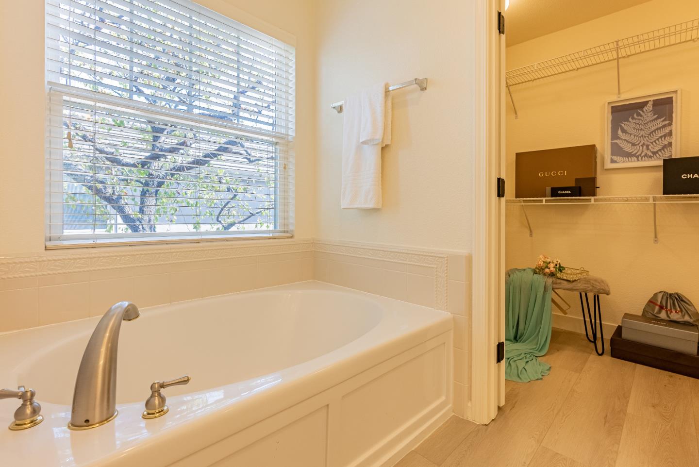 Detail Gallery Image 25 of 41 For 173 W Ferndale Ave, Sunnyvale,  CA 94085 - 3 Beds | 2/1 Baths
