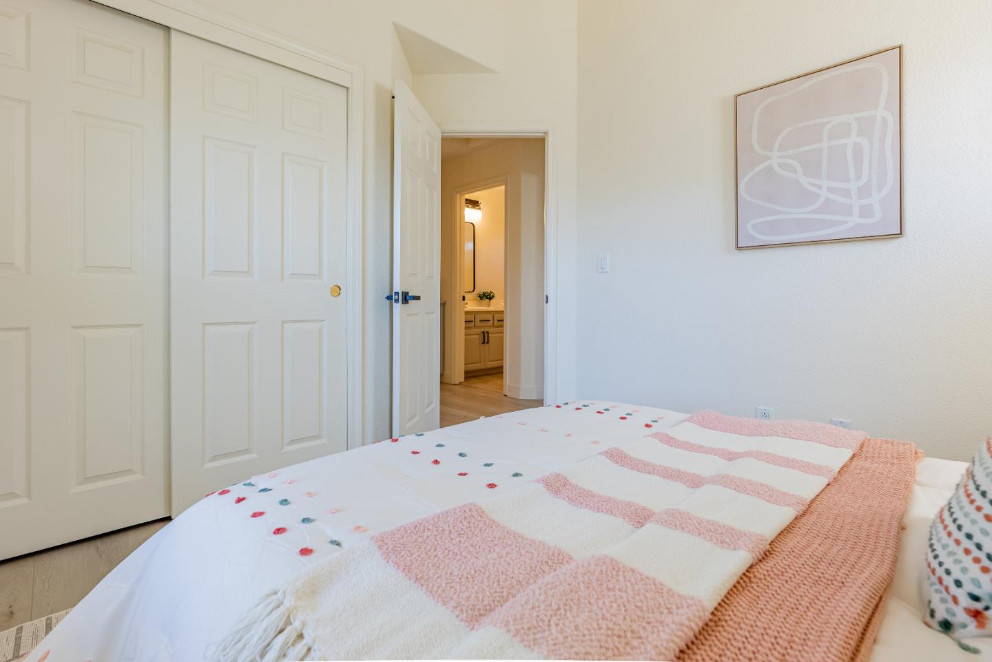 Detail Gallery Image 30 of 41 For 173 W Ferndale Ave, Sunnyvale,  CA 94085 - 3 Beds | 2/1 Baths