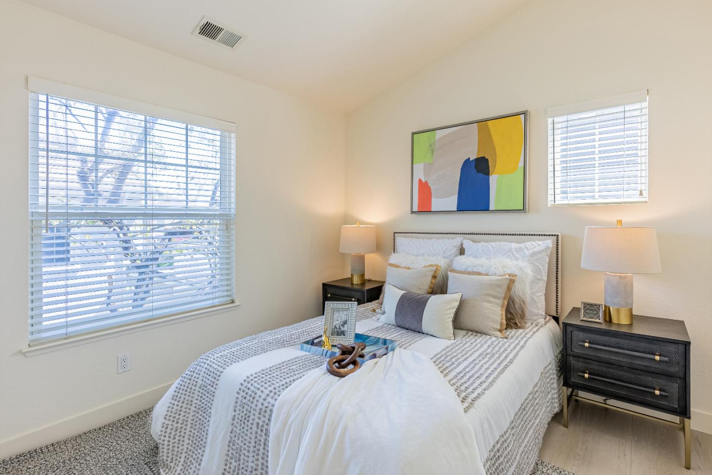 Detail Gallery Image 33 of 41 For 173 W Ferndale Ave, Sunnyvale,  CA 94085 - 3 Beds | 2/1 Baths
