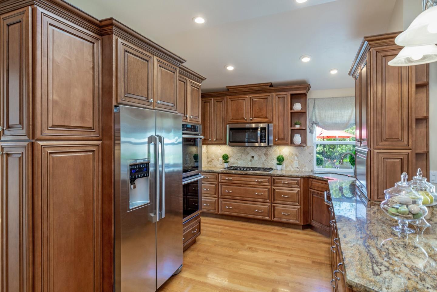 Detail Gallery Image 14 of 36 For 5143 El Roble Ct, San Jose,  CA 95118 - 4 Beds | 2/1 Baths