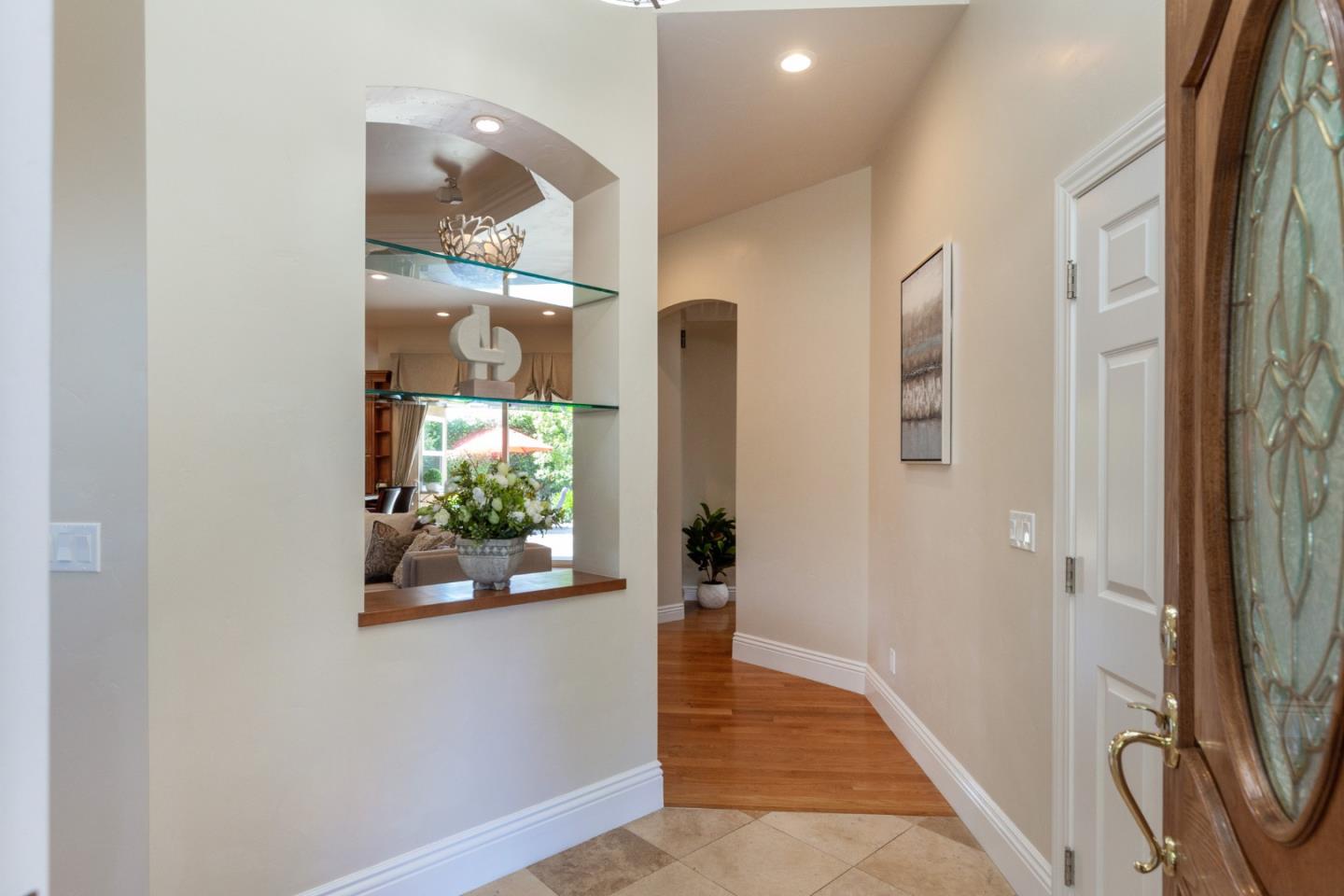 Detail Gallery Image 5 of 36 For 5143 El Roble Ct, San Jose,  CA 95118 - 4 Beds | 2/1 Baths
