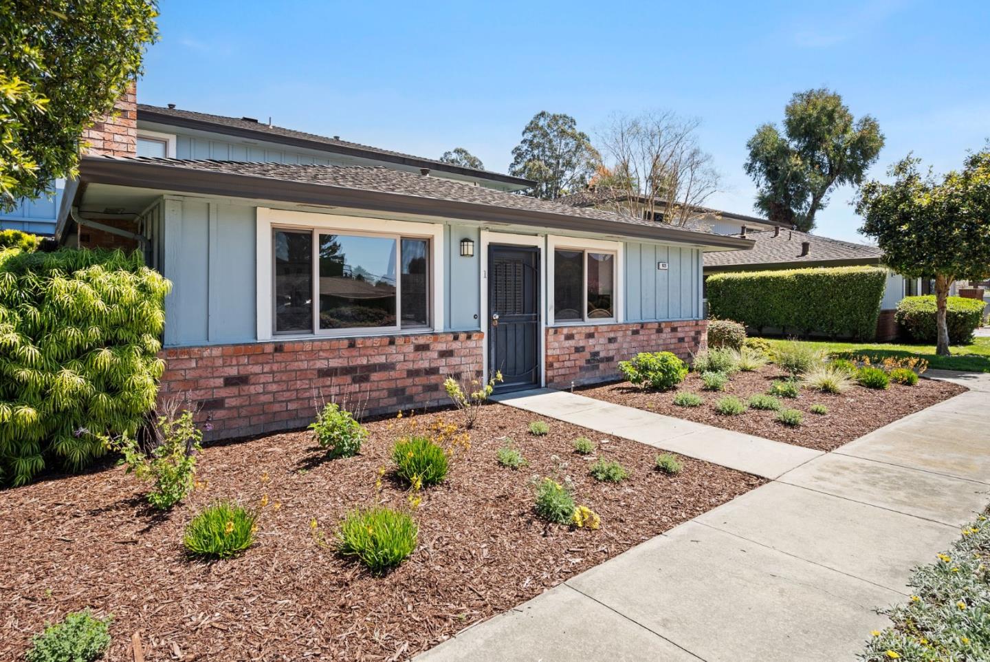 Detail Gallery Image 1 of 1 For 921 Ponselle Ln #1,  Capitola,  CA 95010 - 2 Beds | 1 Baths
