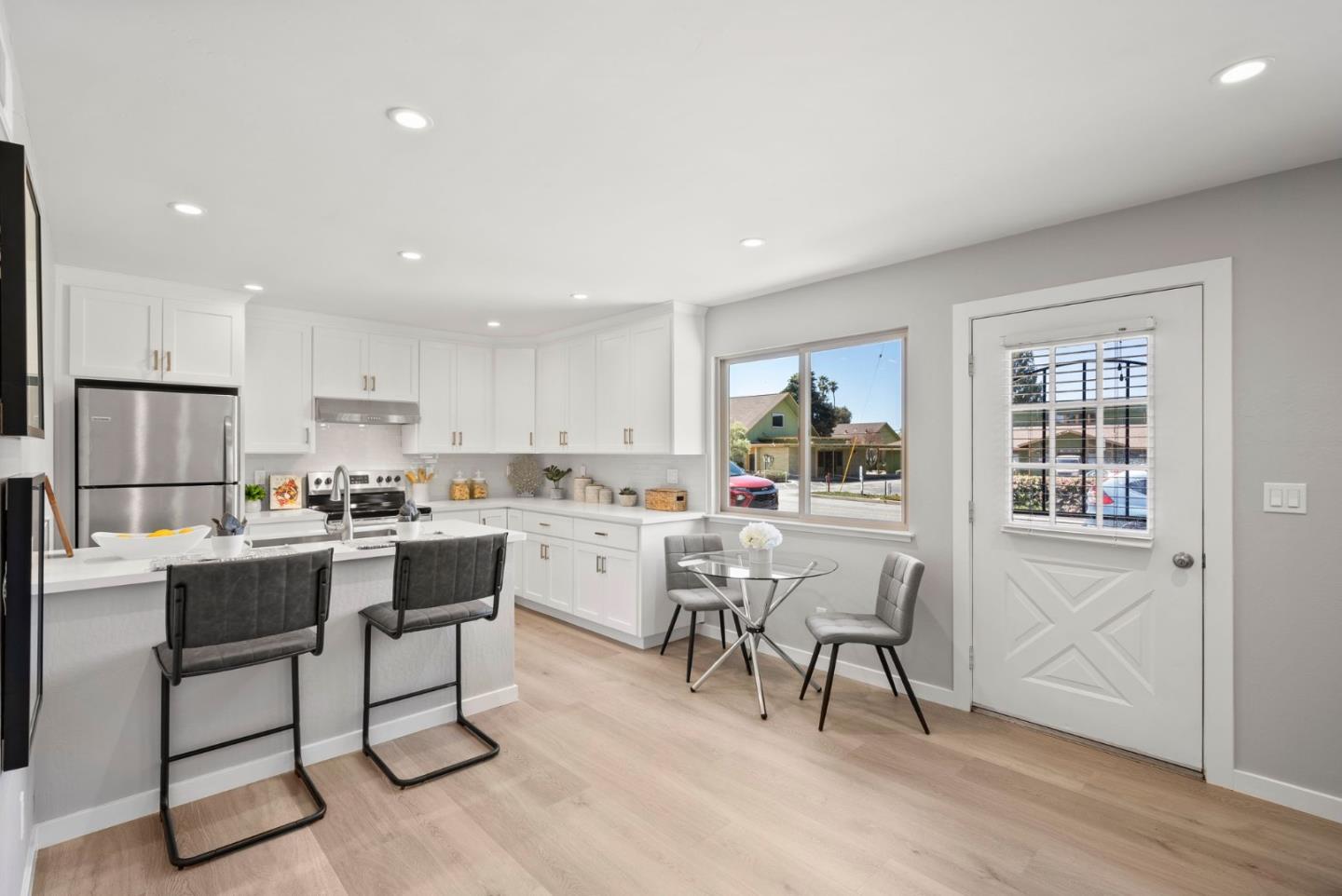 Detail Gallery Image 17 of 23 For 921 Ponselle Ln #1,  Capitola,  CA 95010 - 2 Beds | 1 Baths