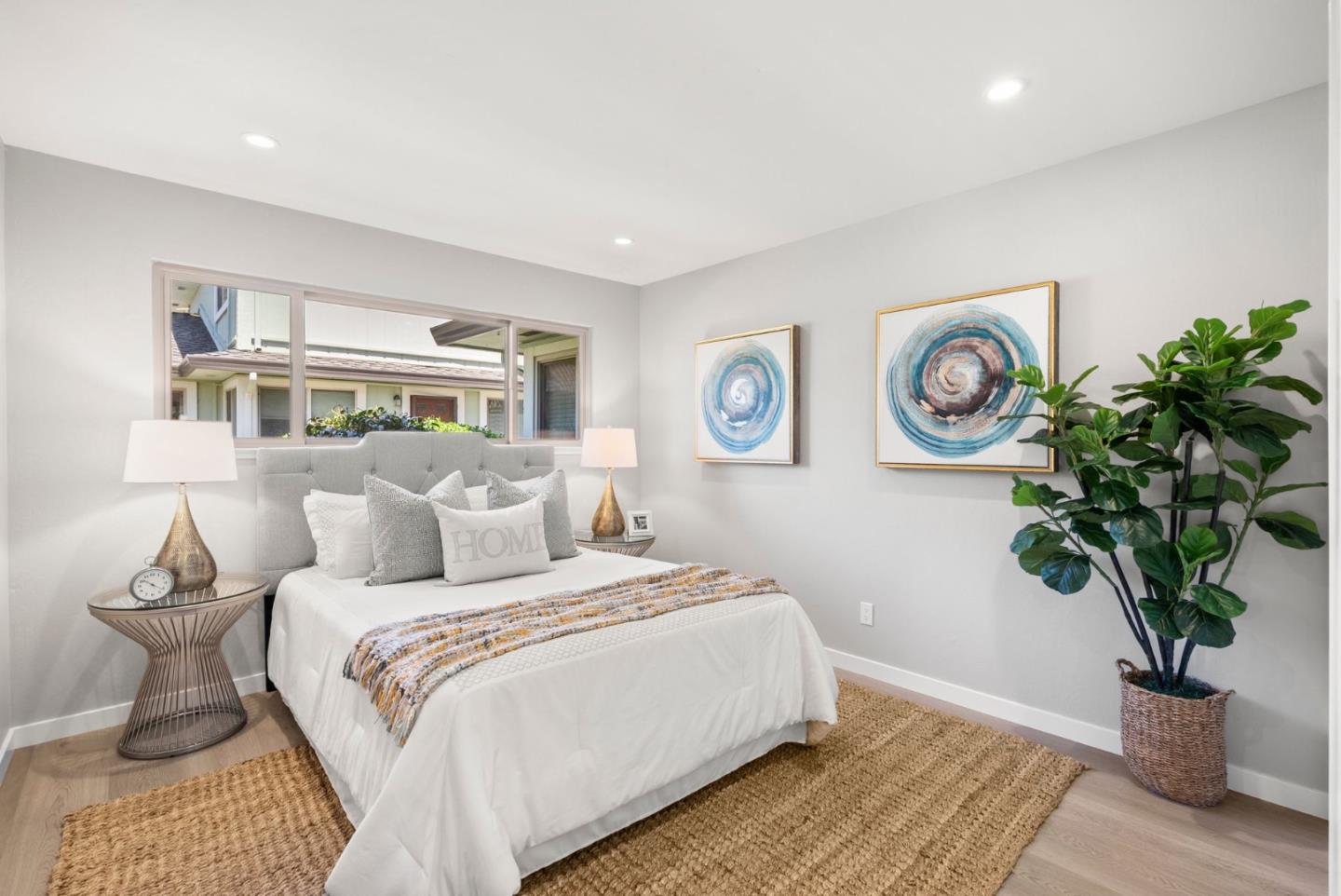 Detail Gallery Image 9 of 23 For 921 Ponselle Ln #1,  Capitola,  CA 95010 - 2 Beds | 1 Baths