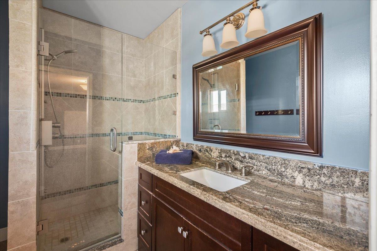 Detail Gallery Image 25 of 28 For 1050 Tilton Dr, Sunnyvale,  CA 94087 - 2 Beds | 2 Baths
