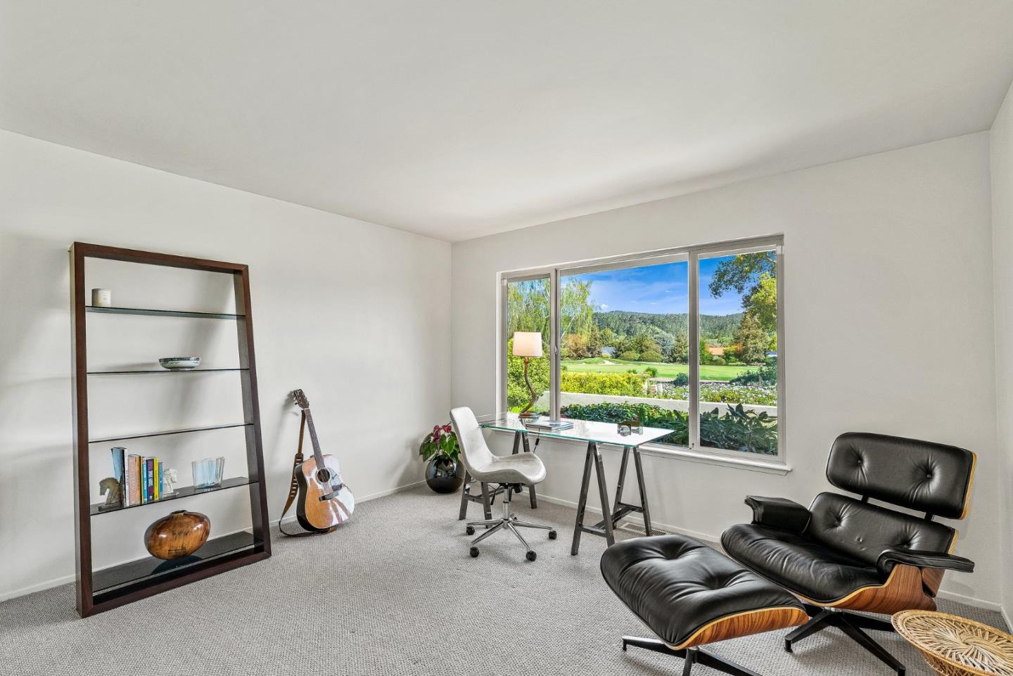Detail Gallery Image 19 of 28 For 7073 Fairway Pl, Carmel,  CA 93923 - 3 Beds | 2 Baths
