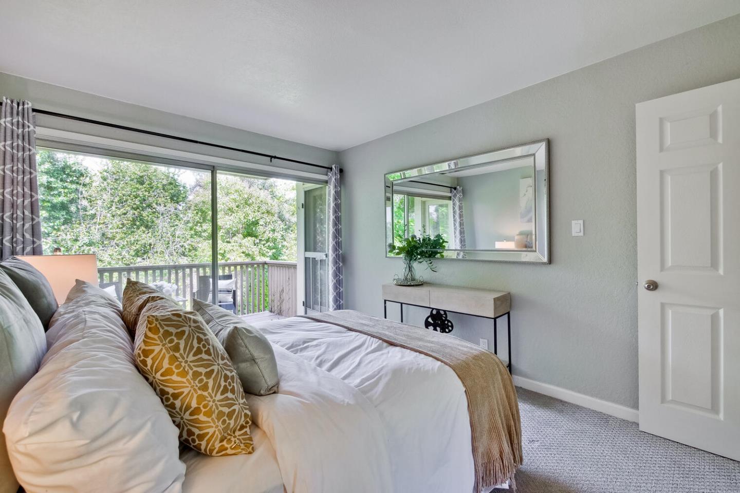 Detail Gallery Image 10 of 31 For 280 Easy St #410,  Mountain View,  CA 94043 - 2 Beds | 1 Baths