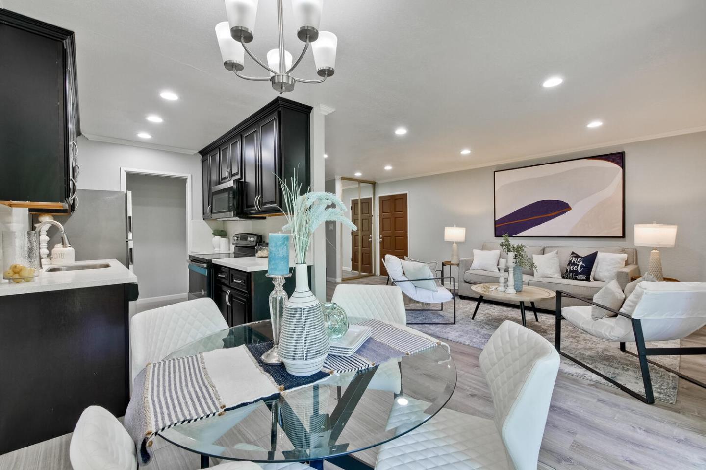 Detail Gallery Image 23 of 31 For 280 Easy St #410,  Mountain View,  CA 94043 - 2 Beds | 1 Baths