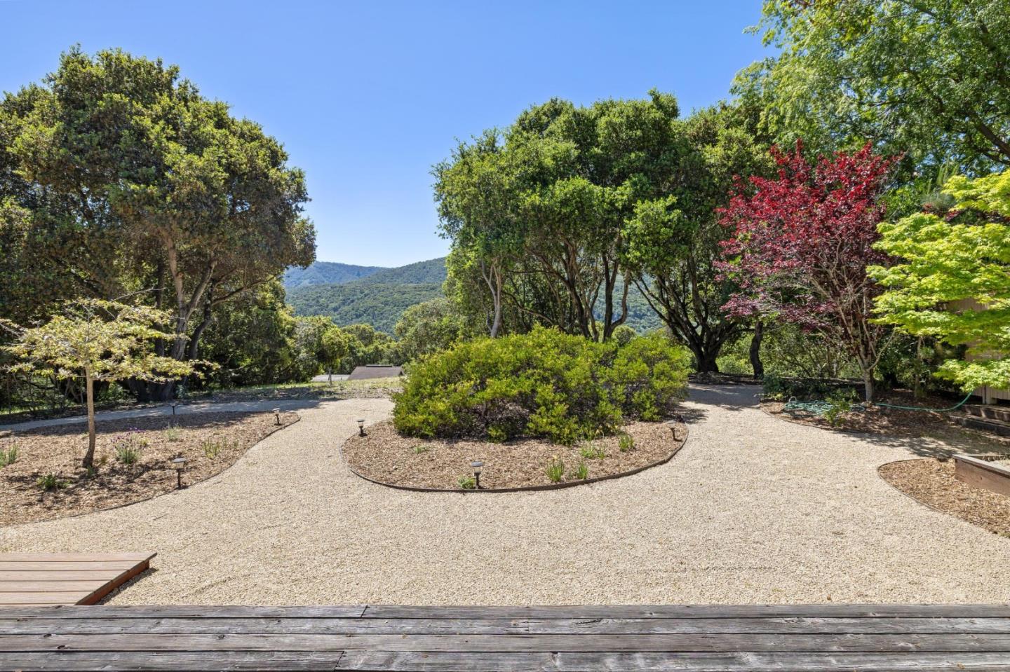 Detail Gallery Image 13 of 60 For 19 Ring Ln, Carmel Valley,  CA 93924 - 5 Beds | 4/1 Baths