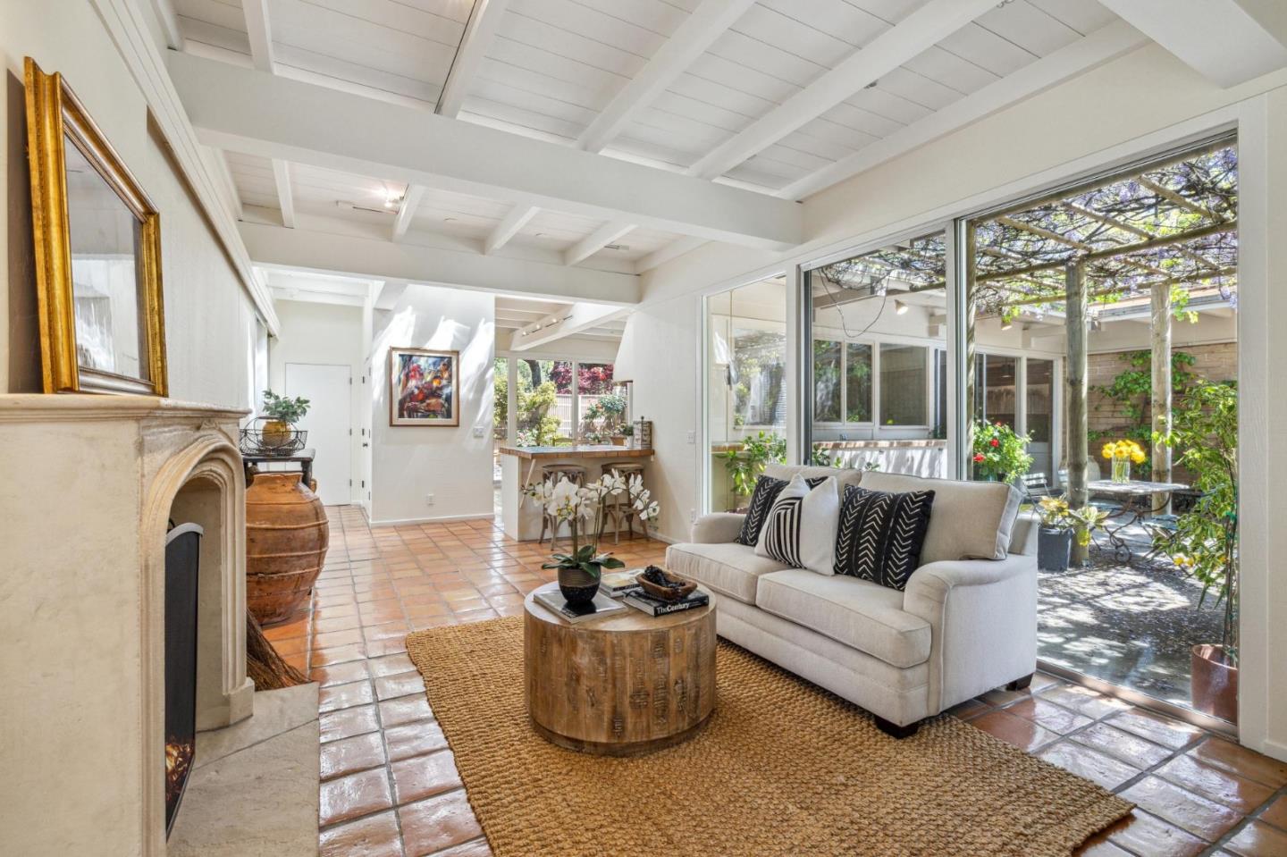 Detail Gallery Image 28 of 60 For 19 Ring Ln, Carmel Valley,  CA 93924 - 5 Beds | 4/1 Baths