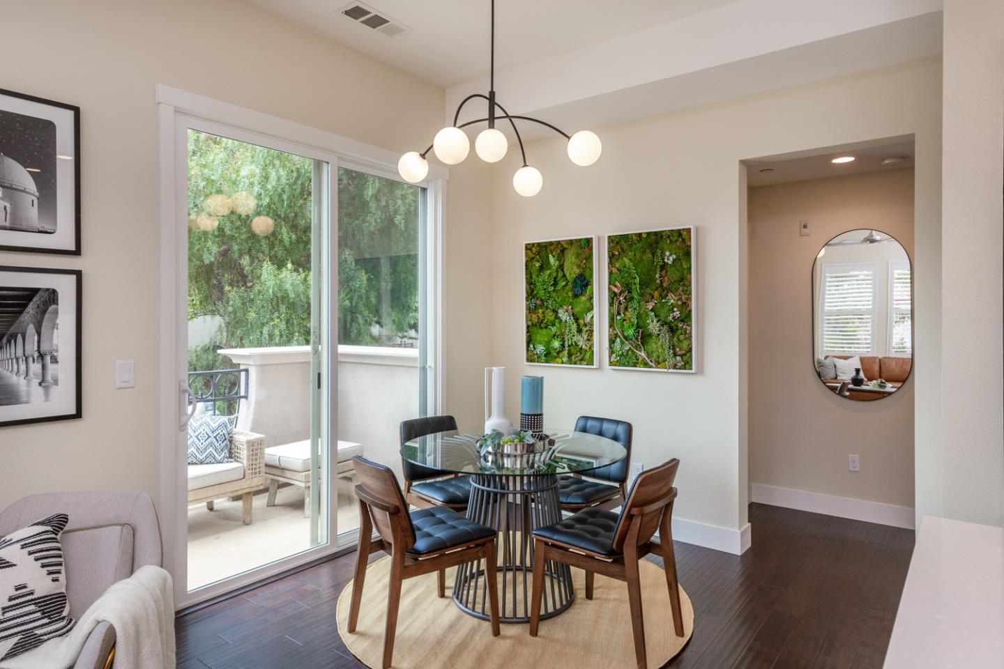 Detail Gallery Image 6 of 23 For 1950 San Luis Ave, Mountain View,  CA 94043 - 2 Beds | 2 Baths