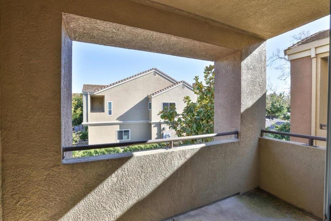 Detail Gallery Image 25 of 32 For 705 Star Jasmine Ct, San Jose,  CA 95131 - 3 Beds | 2 Baths