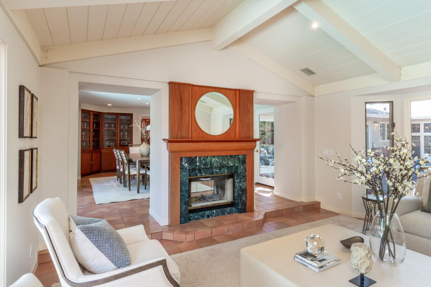 Detail Gallery Image 11 of 33 For 906 Lundy Ln, Los Altos,  CA 94024 - 4 Beds | 2/1 Baths