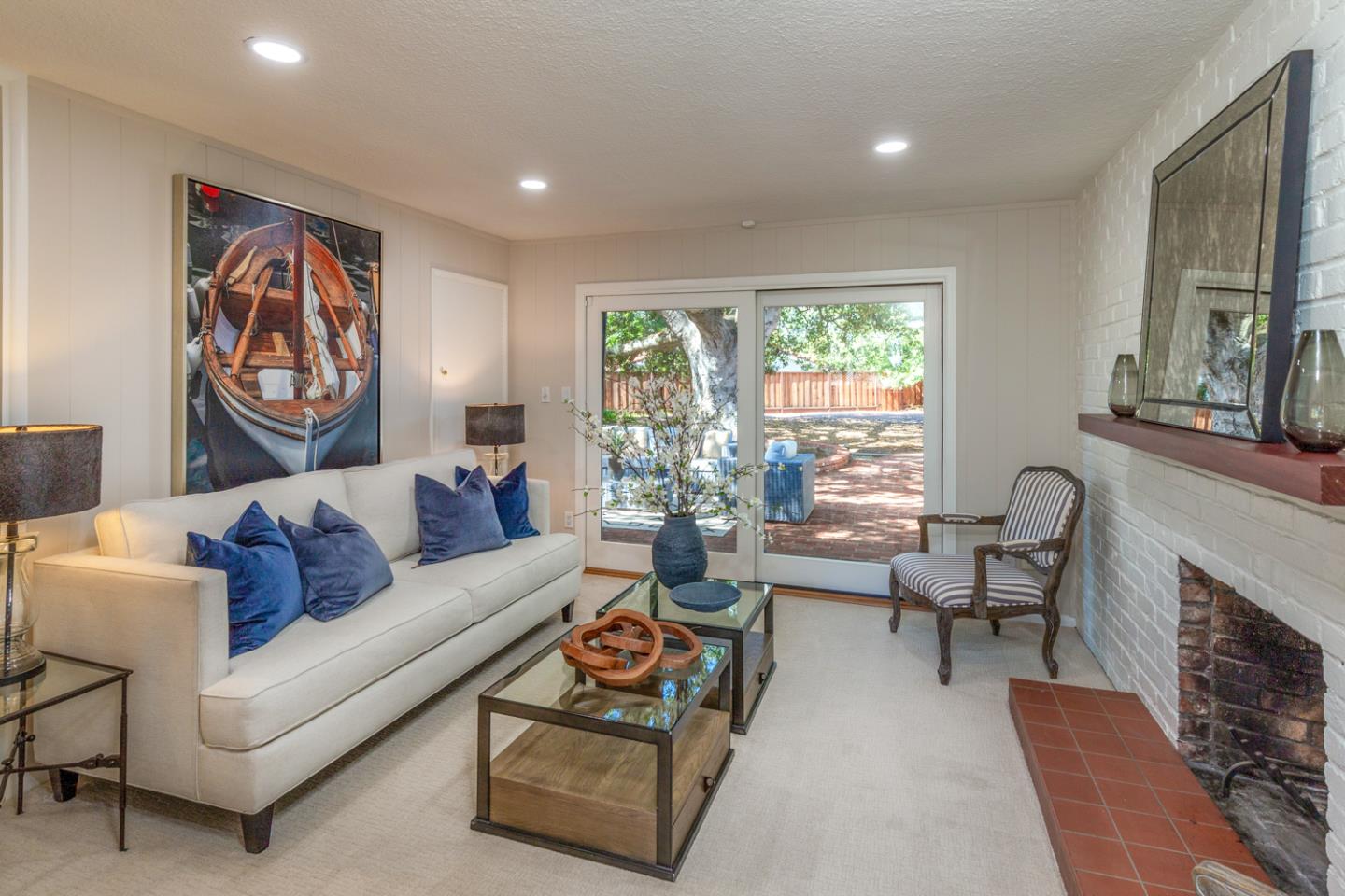 Detail Gallery Image 14 of 33 For 906 Lundy Ln, Los Altos,  CA 94024 - 4 Beds | 2/1 Baths